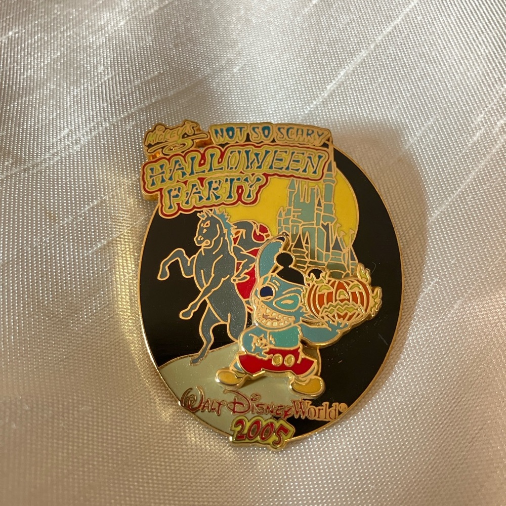 Disney Not So Scary Halloween Party Pin 2005